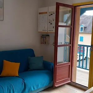 https://joli-studio-avec-balcon-donnant-sur-la-montagne.midi-pyreneeshotels.com